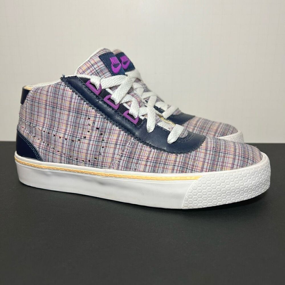 Womens *RARE* NIKE Hachi Textile Purple Plaid Casual Lace Up Sneakers / Size 6